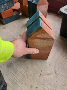 Namu isores apdaila visi tipai